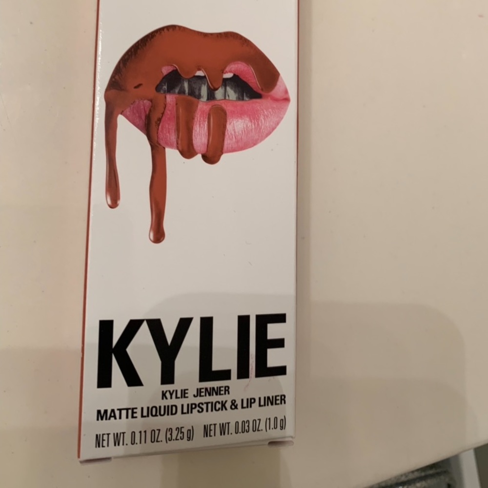 Kylie costmatics